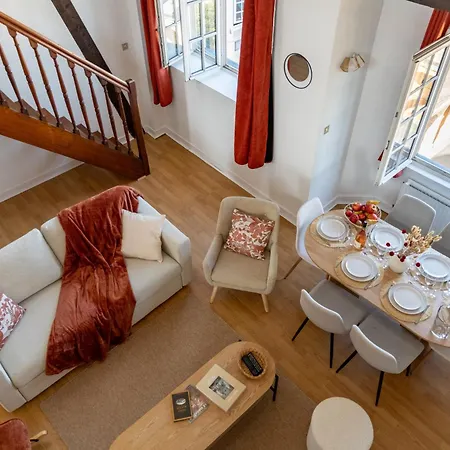 Le Cloitre Saint-patrice - Duplex Historique Avec Parking Prive Lejlighed