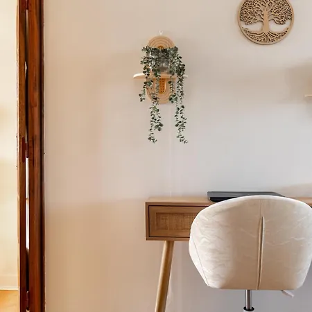 Le Cloitre Saint-patrice - Duplex Historique Avec Parking Prive *
