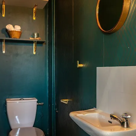 Le Cloitre Saint-patrice - Duplex Historique Avec Parking Prive Lejlighed
